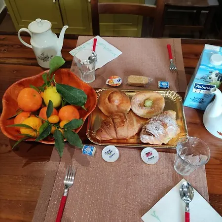 Bed and Breakfast Antoniet Νάπολη