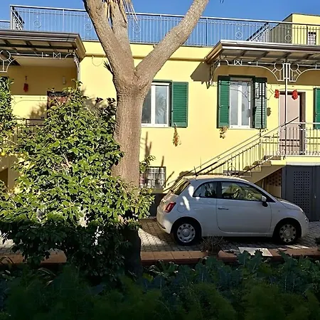 Antoniet Bed & Breakfast 4*