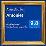 Antoniet 4*